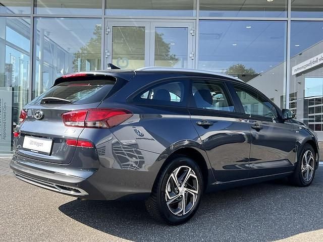 Nieuw Hyundai i30 Comfort 2025 Grijs (parellak) Stationwagen