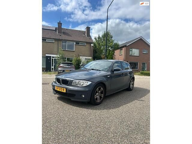 Blauw Gebruikt 2005 BMW 116 Hatchback | € 1.250 (Duur) - Afbeelding 1/4