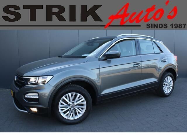 Grijs, metallic lak Gebruikt 2018 VW T-Roc Style SUV | € 19.489 (Goede deal) - Afbeelding 1/4