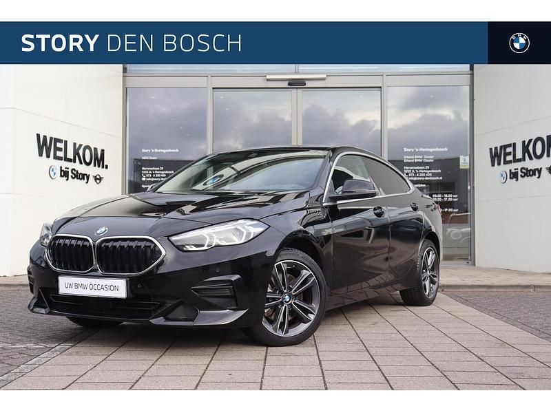 Zwart Occasion 2023 BMW 218 Sport Line Coupé | € 29.450 (Eerlijke prijs) - Afbeelding 1/4