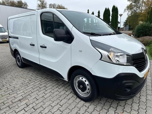 Overige Gebruikt 2017 Renault Trafic Komfort Van | € 9.250 (Iets duurder) - Afbeelding 1/4
