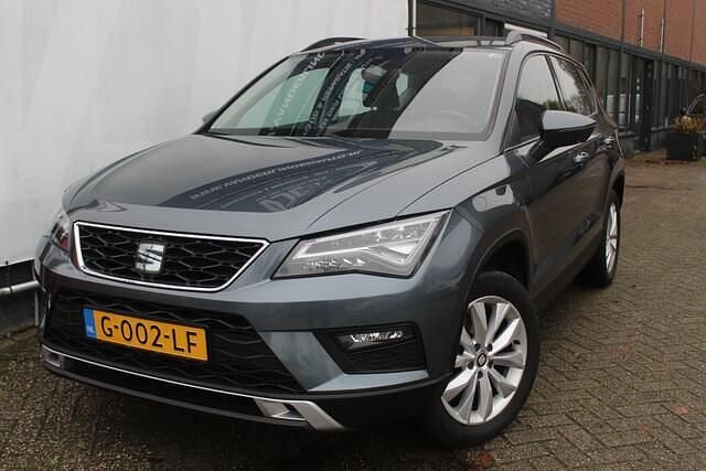 Grijs Gebruikt 2018 Seat Ateca Business SUV | € 13.900 (Goede deal) - Afbeelding 1/4