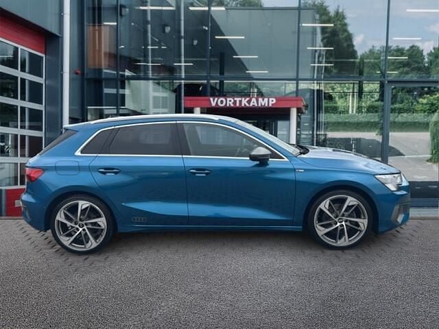 Occasion Audi A3 S-Line 150 PK (110 kW) 2021 Blauw (metallic) Sedan