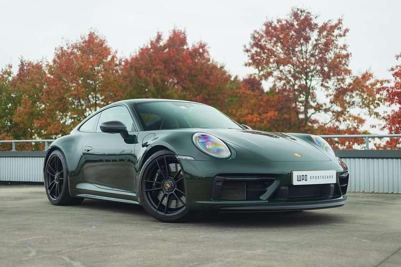 Groen Gebruikt 2022 Porsche 911 Carrera 4 GTS Coupé | € 179.950 (Super prijs) - Afbeelding 1/4