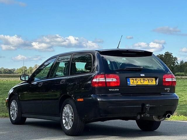 Occasion Volvo V40 2003 Zwart Sedan