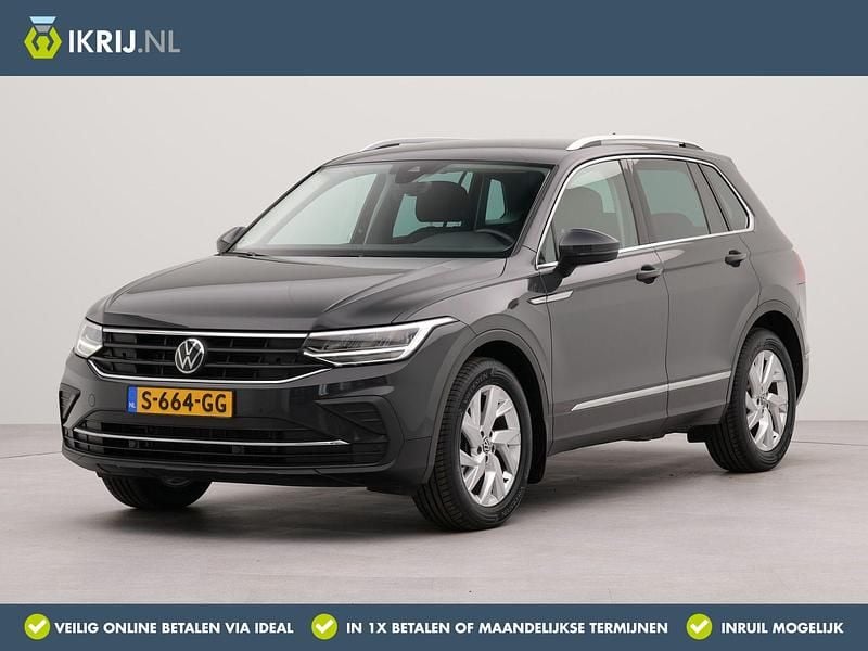 Grijs Gebruikt 2022 VW Tiguan Elegance SUV | € 34.450 (Goede deal) - Afbeelding 1/3
