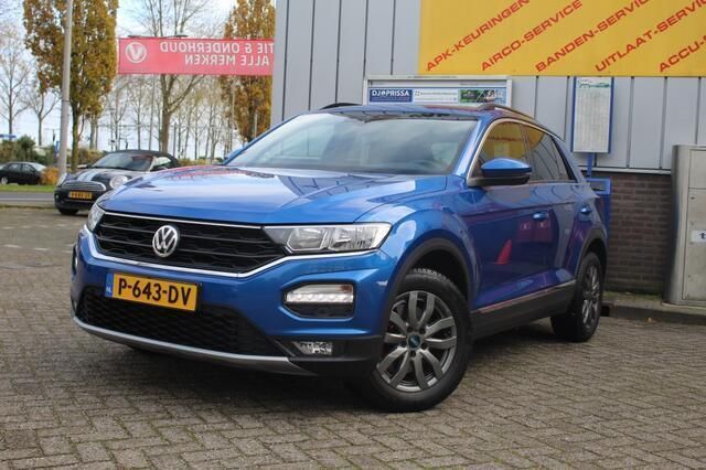 Blauw Gebruikt 2019 VW T-Roc Sport SUV | € 20.950 (Goede deal) - Afbeelding 1/4