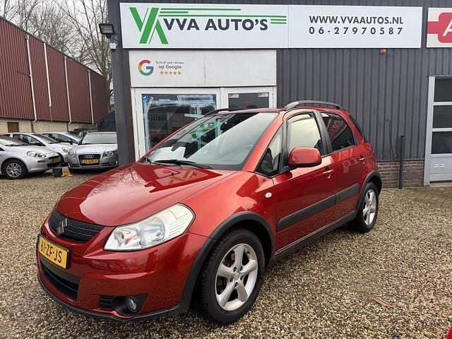 Oranje (metallic) Gebruikt 2008 Suzuki SX4 MPV | € 2.245 (Goede deal) - Afbeelding 1/4