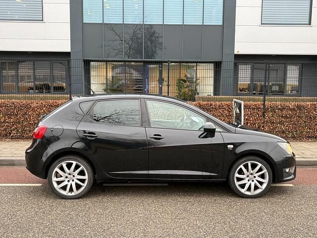 Occasion Seat Ibiza FR 105 PK (77 kW) 2013 Zwart (metallic) Hatchback