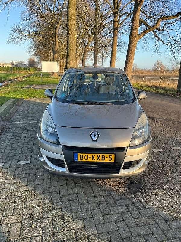 Occasion 2010 Renault Scénic Dynamique MPV | € 3.999 (Duur) - Afbeelding 1/4