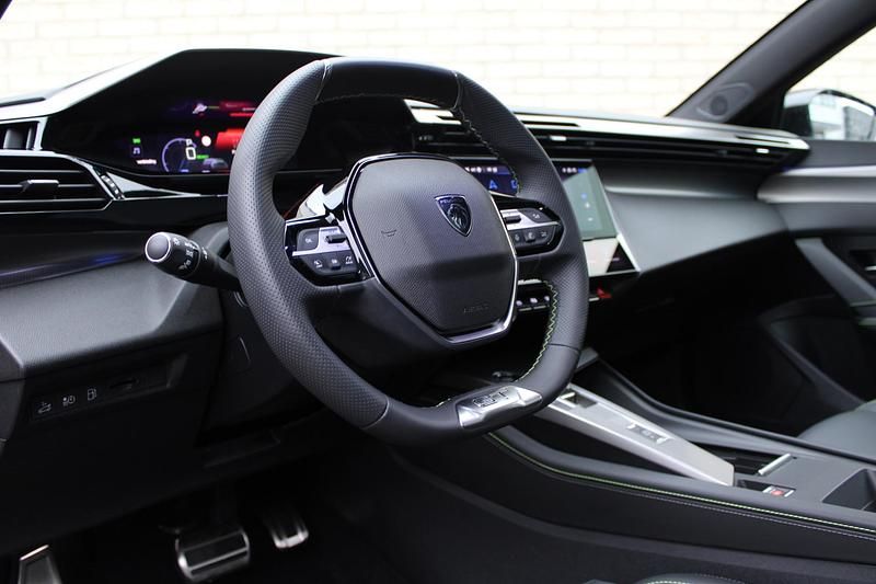 Occasion Peugeot 408 GT 2025 Grijs Hatchback