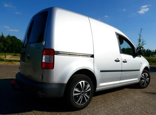 Occasion VW Caddy 102 PK (75 kW) 2008 Grijs MPV