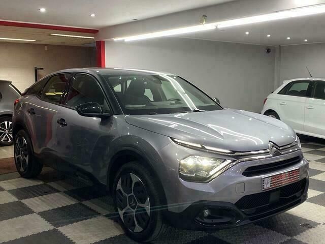 Grijs Gebruikt 2021 Citroën C4 Shine Sedan | € 24.990 (Iets duurder) - Afbeelding 1/4