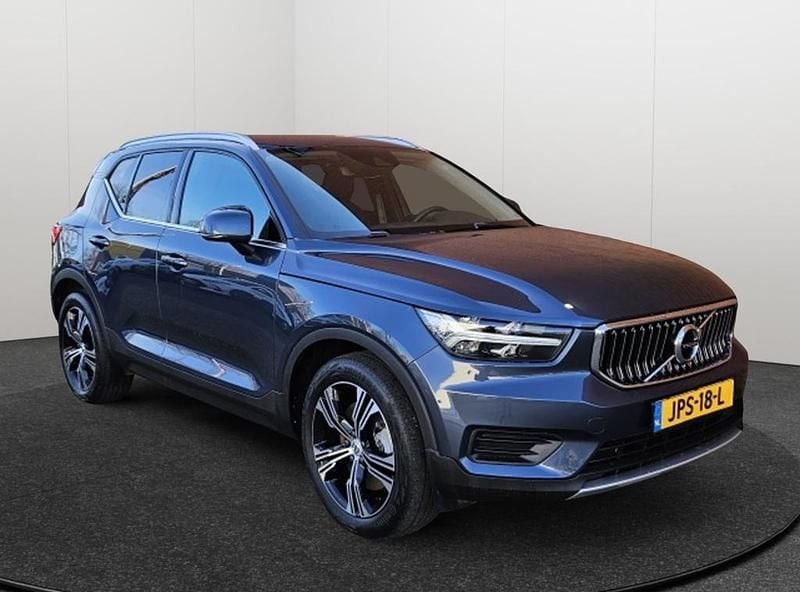 Blauw Occasion 2026 Volvo XC40 Inscription SUV | € 31.990 (Super prijs) - Afbeelding 1/4