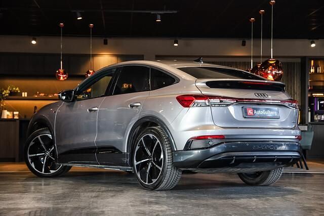 Occasion Audi Q4 Sportback e-tron Exclusive 220 kW (300 PK) 2023 Grijs (metallic) SUV