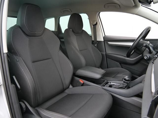 Occasion Skoda Karoq Selection 150 PK (110 kW) 2025 Grijs (metallic) SUV