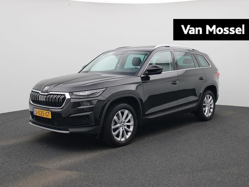 Zwart Occasion 2023 Skoda Kodiaq Business Line SUV | € 35.944 (Eerlijke prijs) - Afbeelding 1/4