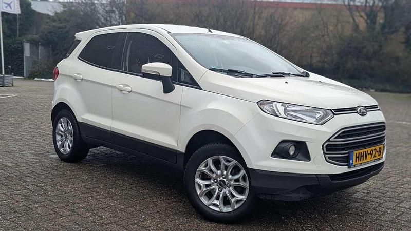 Wit Occasion 2015 Ford Ecosport Titanium SUV | € 7.850 (Goede deal) - Afbeelding 1/4