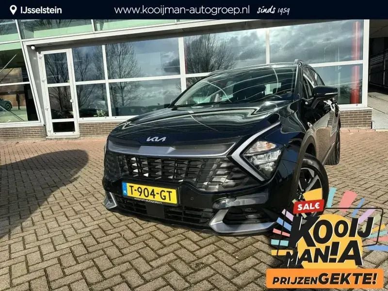 Pearl black m Gebruikt 2023 Kia Sportage SUV | € 34.749 (Eerlijke prijs) - Afbeelding 1/4