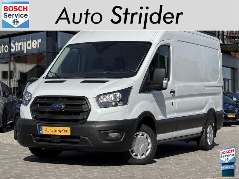 Wit Gebruikt 2023 Ford Transit Trend Van | € 33.190 (Iets duurder) - Afbeelding 1/4