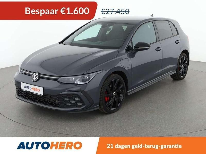 Grijs Gebruikt 2022 VW Golf VIII GTE Hatchback | € 26.049 (Goede deal) - Afbeelding 1/3