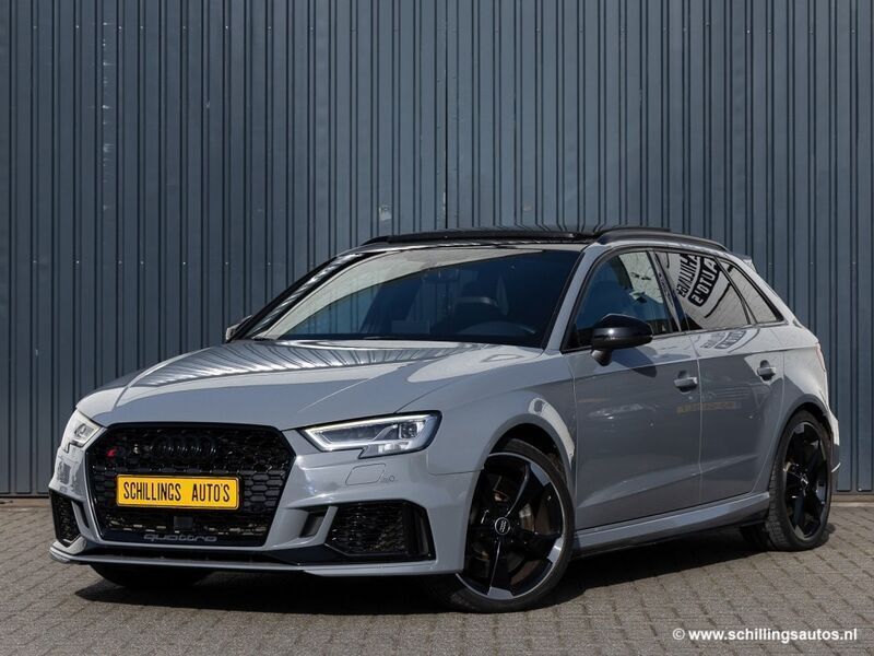Grijs Gebruikt 2019 Audi RS3 Hatchback | € 48.750 (Eerlijke prijs) - Afbeelding 1/4