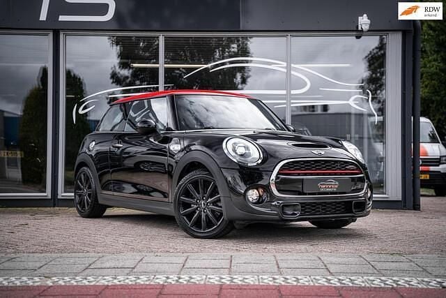 Zwart Gebruikt 2014 Mini Cooper S Pepper Hatchback | € 12.940 (Eerlijke prijs) - Afbeelding 1/4