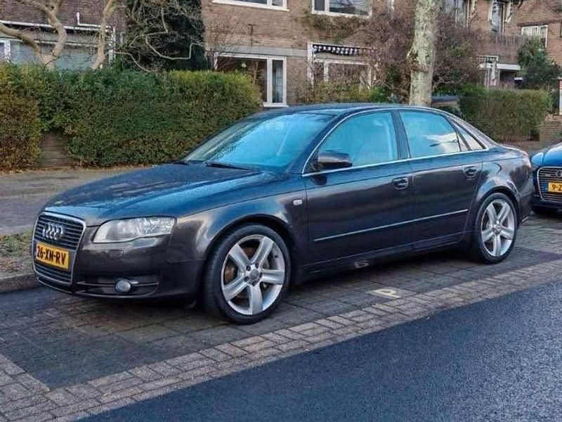 Gebruikt 2007 Audi A4 Sedan | € 4.800 - Afbeelding 1/4