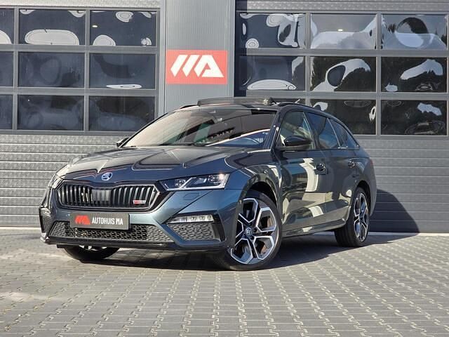 Grijs Gebruikt 2021 Skoda Octavia Business Line Stationwagen | € 33.450 - Afbeelding 1/4