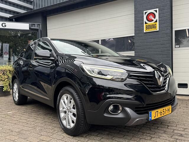 Zwart Gebruikt 2016 Renault Kadjar Intens SUV | € 9.950 (Eerlijke prijs) - Afbeelding 1/4