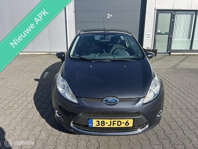 Occasion Ford Fiesta Titanium 82 PK (60 kW) 2009 Grijs Hatchback