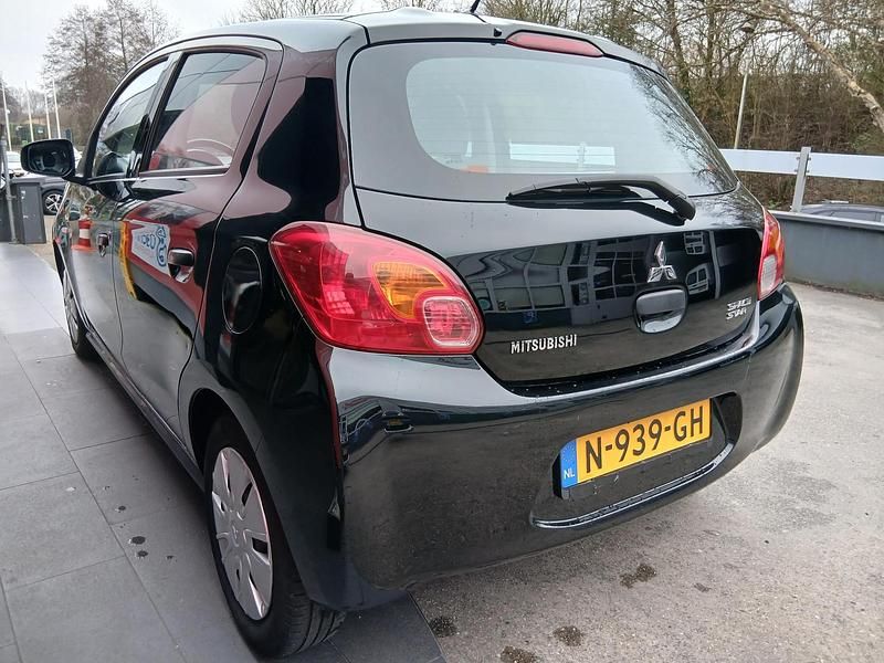 Occasion Mitsubishi Space Star Intense 2021 Zwart Hatchback