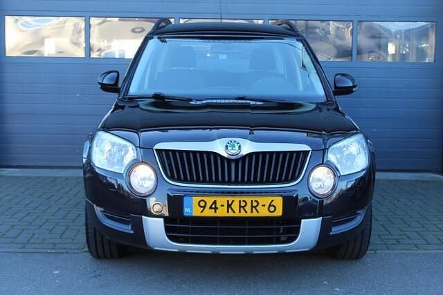 Occasion Skoda Yeti Ambition 105 PK (77 kW) 2010 Zwart SUV