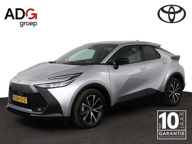 Grijs Occasion 2024 Toyota C-HR SUV | € 31.900 (Eerlijke prijs) - Afbeelding 1/4