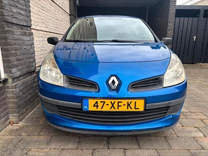 Occasion Renault Clio II Business 75 PK (55 kW) 2007 Blauw Hatchback
