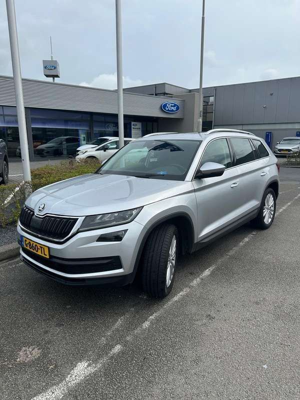 Grijs Gebruikt 2019 Skoda Kodiaq SUV | € 29.000 (Iets duurder) - Afbeelding 1/4