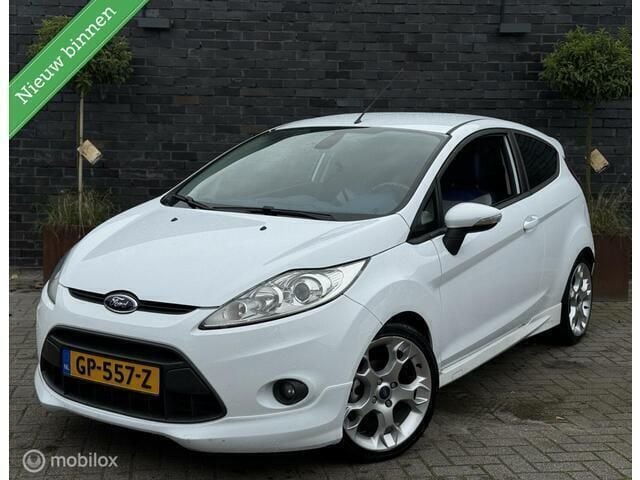 Occasion Ford Fiesta Individual 120 PK (88 kW) 2010 Wit Hatchback