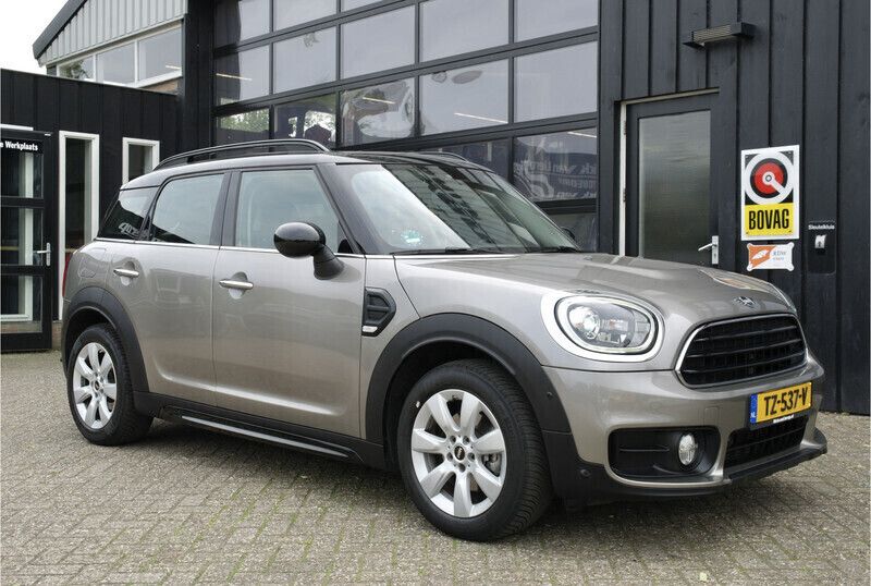 Grijs Gebruikt 2018 Mini Cooper Countryman SUV | € 20.589 (Eerlijke prijs) - Afbeelding 1/4
