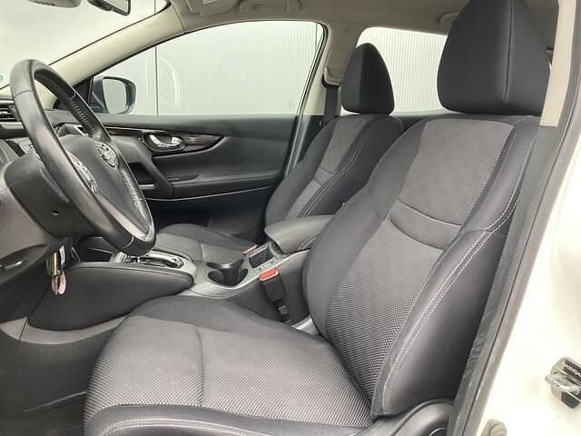Wit Gebruikt 2017 Nissan Qashqai N-Connecta SUV | € 13.950 (Goede deal) - Afbeelding 1/4