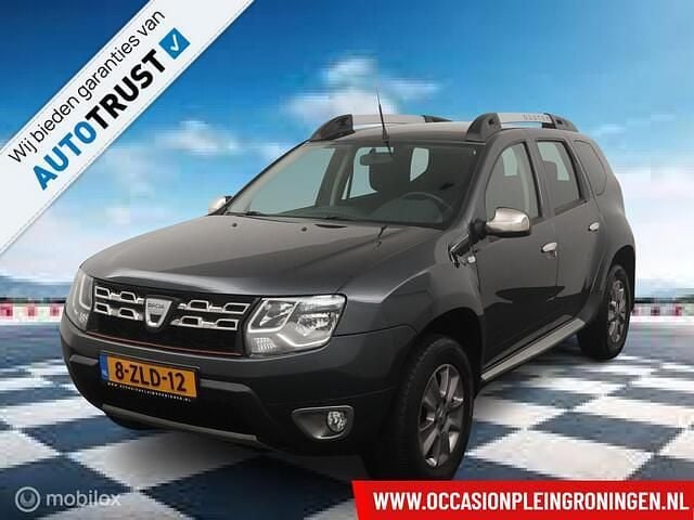 Grijs Occasion 2015 Dacia Duster Lauréate SUV | € 8.950 (Eerlijke prijs) - Afbeelding 1/4