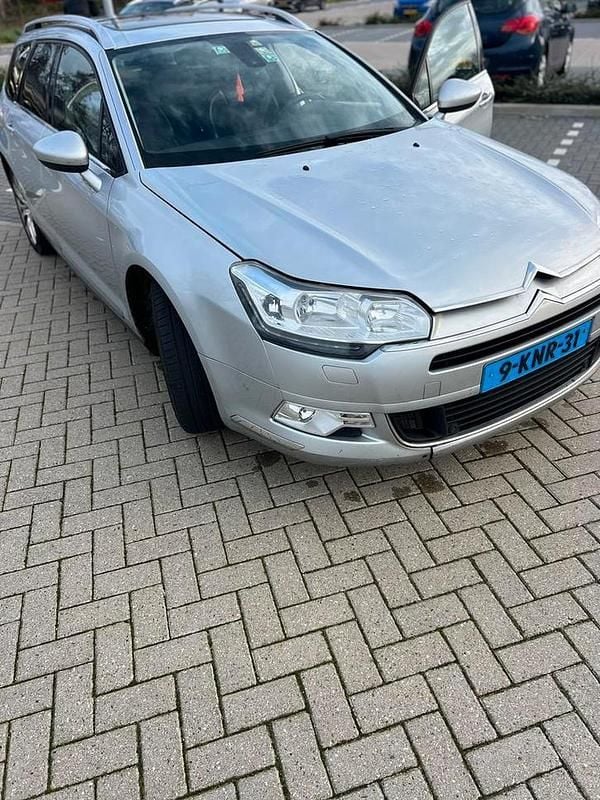 Gebruikt 2012 Citroën C5 | € 1.200 (Eerlijke prijs) - Afbeelding 1/4
