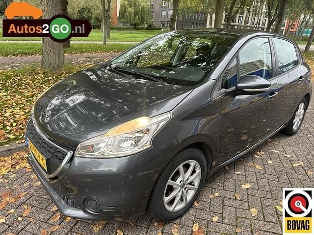 Grijs Gebruikt 2014 Peugeot 208 Access Hatchback | € 4.945 (Goede deal) - Afbeelding 1/4