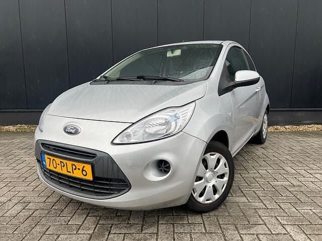 Grijs Gebruikt 2011 Ford Ka Cool & Sound Edition Hatchback | € 1.895 (Eerlijke prijs) - Afbeelding 1/4