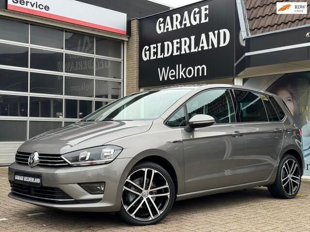 Occasion VW Golf Sportsvan LOUNGE 110 PK (80 kW) 2015 Grijs MPV