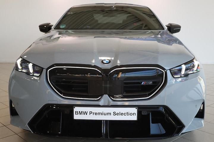 Occasion BMW M5 Comfort Edition 727 PK (534 kW) 2025 Grijs Sedan