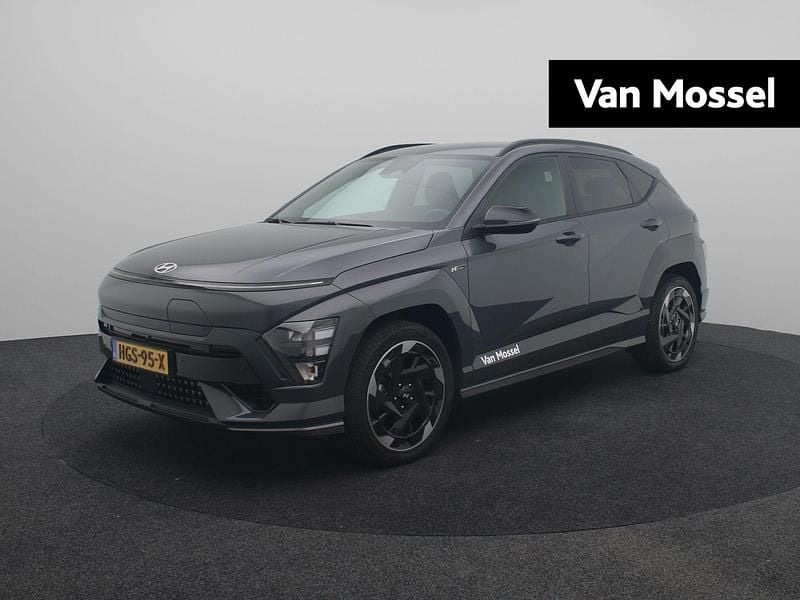 Grijs Gebruikt 2025 Hyundai Kona Edition SUV | € 40.440 (Eerlijke prijs) - Afbeelding 1/4