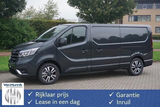 Grijs Nieuw 2024 Renault Trafic Luxe Van | € 34.850 (Goede deal) - Afbeelding 1/4