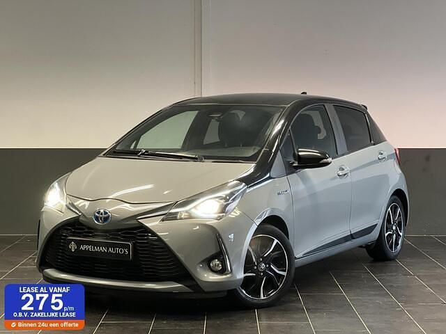Grijs Gebruikt 2018 Toyota Yaris Premium Hatchback | € 16.490 (Eerlijke prijs) - Afbeelding 1/4