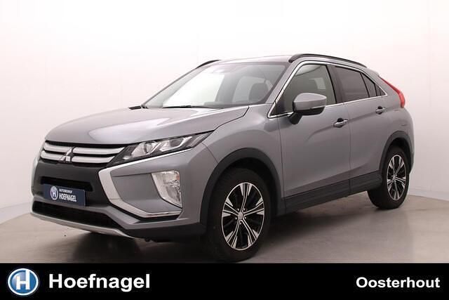 Grijs Gebruikt 2018 Mitsubishi Eclipse Cross Intense SUV | € 16.900 (Duur) - Afbeelding 1/4