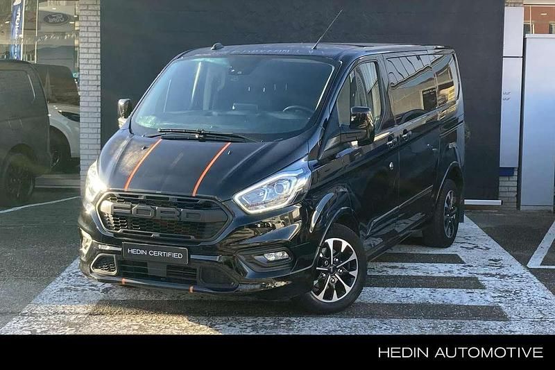 Zwart Gebruikt 2023 Ford Transit Custom Sport Van | € 33.945 (Eerlijke prijs) - Afbeelding 1/3